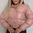 Jaqueta Puffer Feminina de Couro Forrada com Capuz