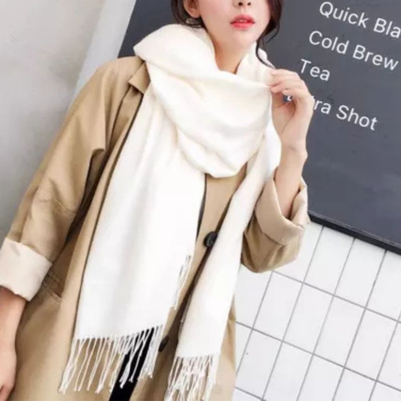 Cachecol Pashmina Unissex Liso 130g com Franjas